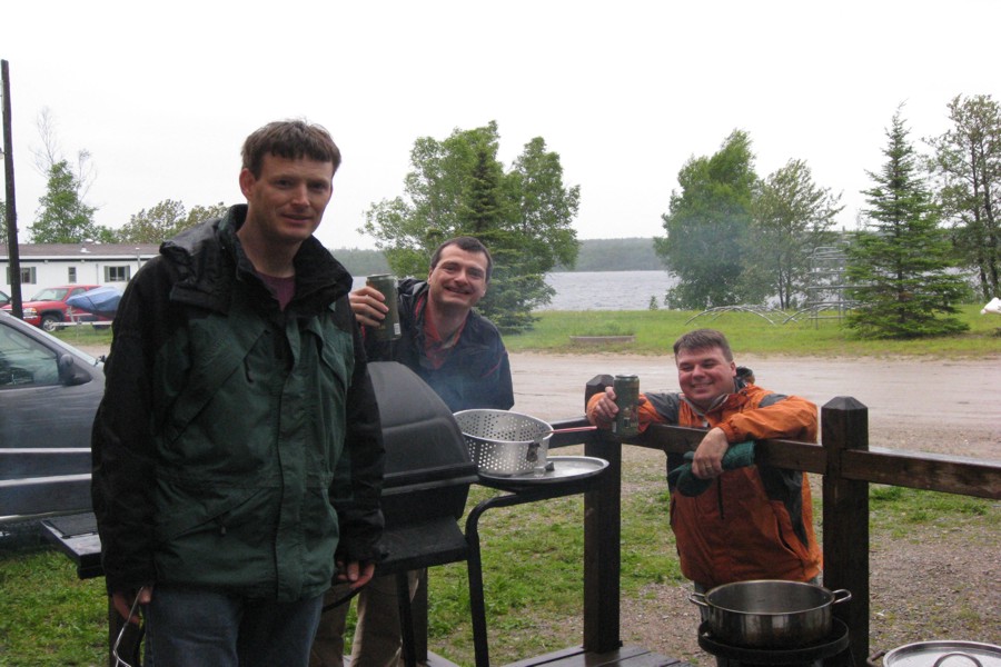 ../image/bill tom and carl at camp.jpg